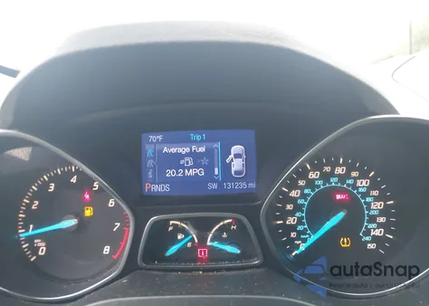 2013 Ford Escape S z USA, uszkodzony, nr VIN 1FMCU0F77DUB45178